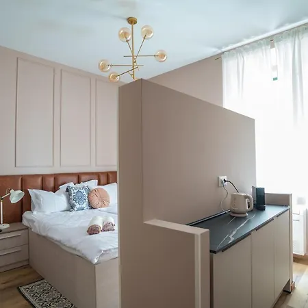 Center De Lux “ Zara “ Split