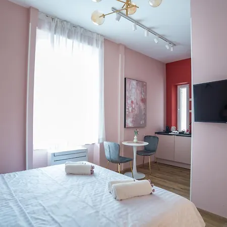 Center De Lux “ Zara “ * Split