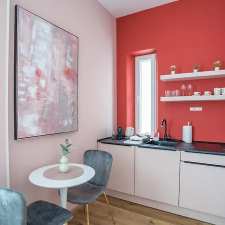 Apartment Center De Lux “ Zara “