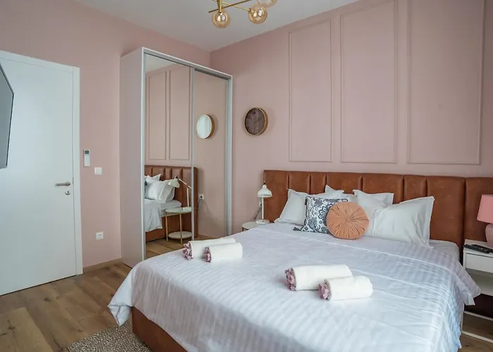 アパート Center De Lux “ Zara “